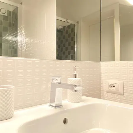 Palm's House アパート ナポリ